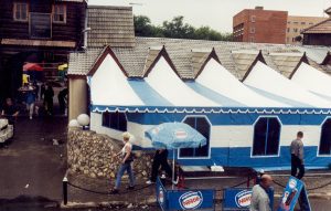 Нестандартная пристенная конструкция